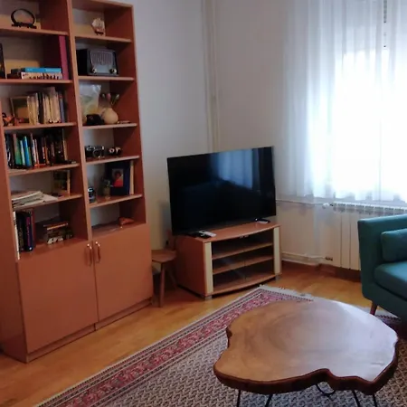Apartment And Modern Belgrad
