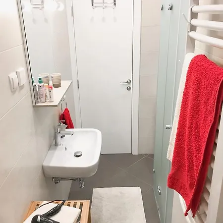 아파트 And Modern