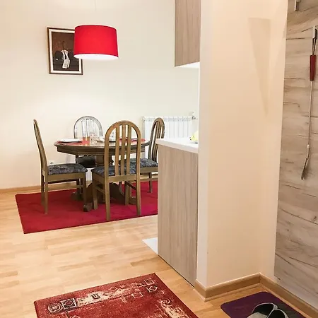 And Modern Apartment